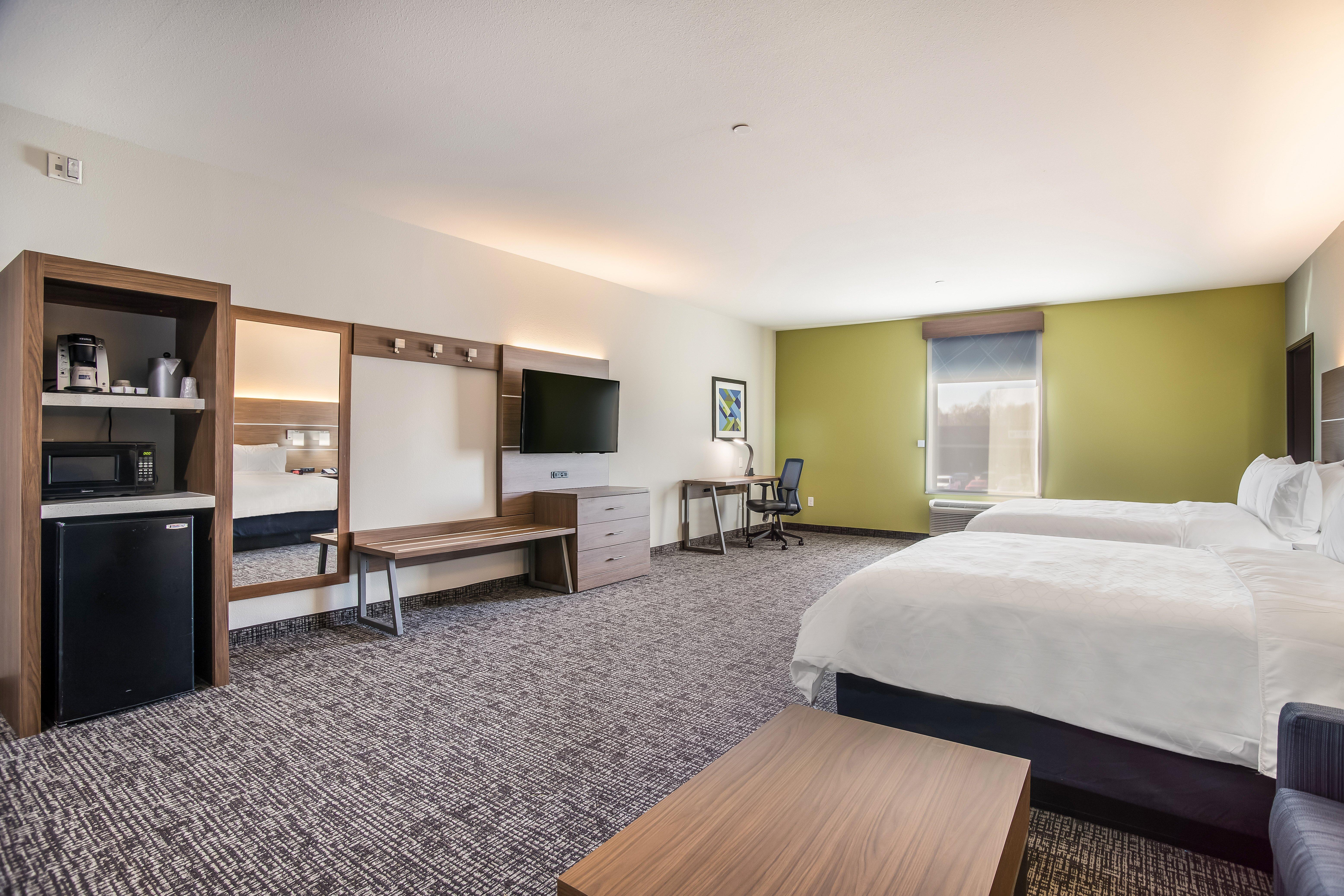Holiday Inn Express & Suites Tulsa East - Catoosa By Ihg Exterior photo