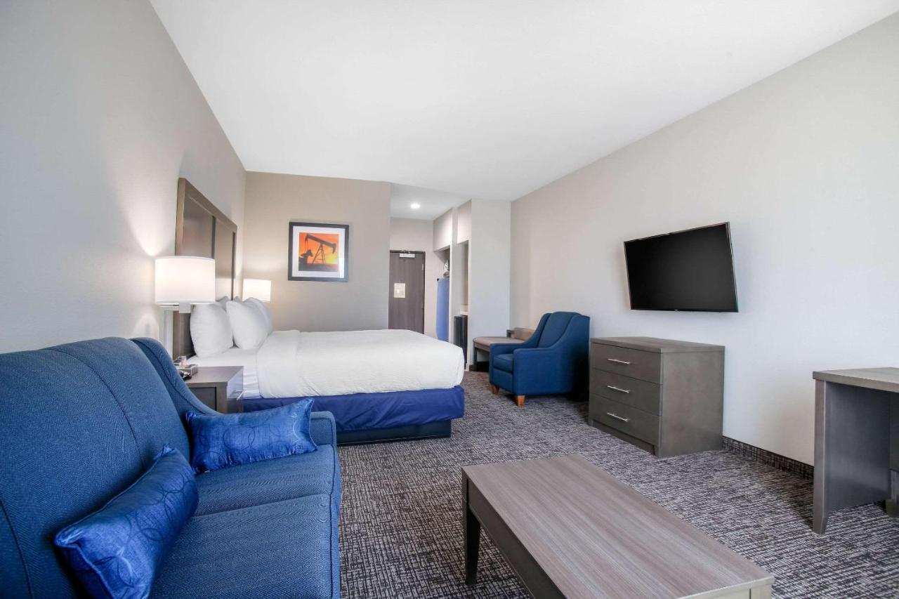 Holiday Inn Express & Suites Tulsa East - Catoosa By Ihg Exterior photo